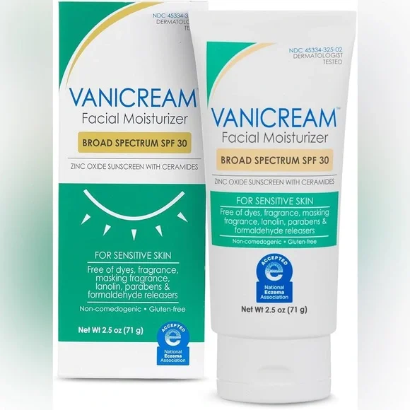 Facial Moisturizer Broad Spectrum SPF 30 - Green - Picture 1 of 3